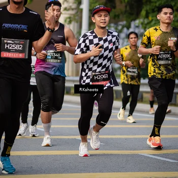 Runner Photo 6416342