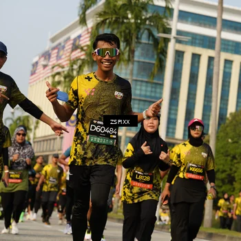 Runner Photo 6416363