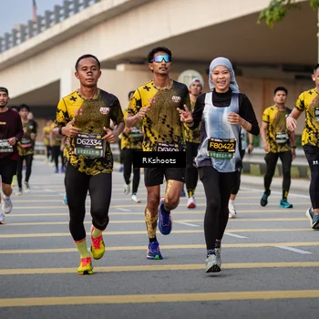 Runner Photo 6416370