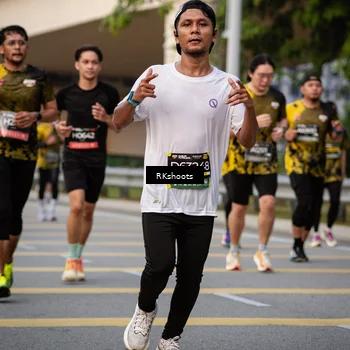 Runner Photo 6416373
