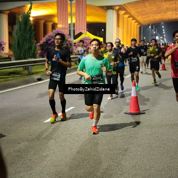 Runner Photo 6416391