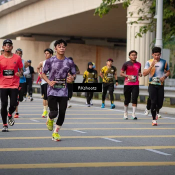 Runner Photo 6416442