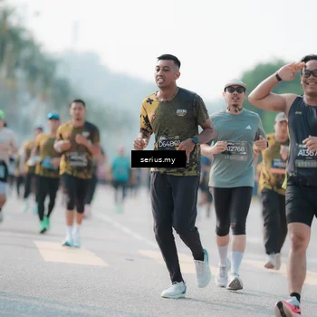 Runner Photo 6416474