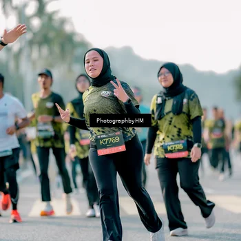 Runner Photo 6416475