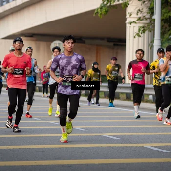 Runner Photo 6416518