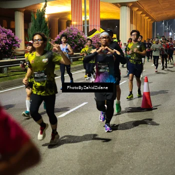 Runner Photo 6416532