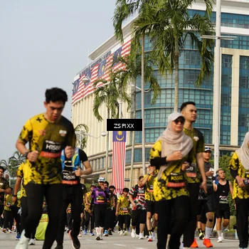 Runner Photo 6416591