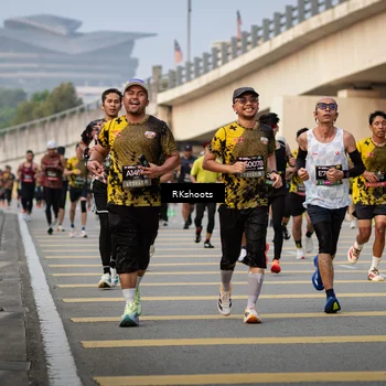 Runner Photo 6416627