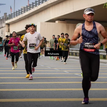 Runner Photo 6416633