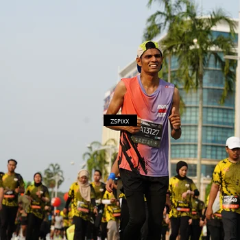 Runner Photo 6416644