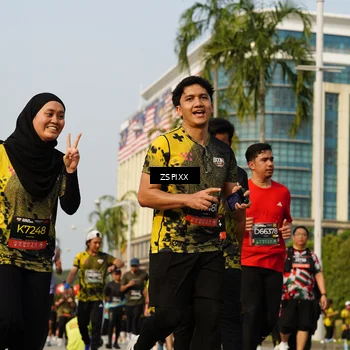 Runner Photo 6416648