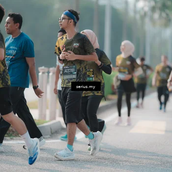 Runner Photo 6416655
