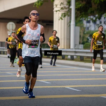 Runner Photo 6416669