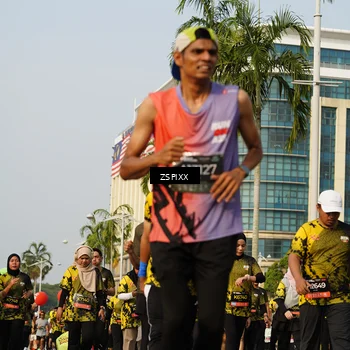 Runner Photo 6416678