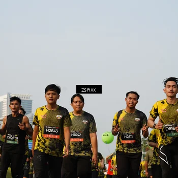 Runner Photo 6416683