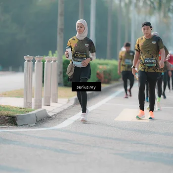 Runner Photo 6416684