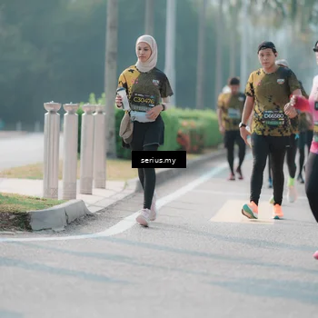 Runner Photo 6416685