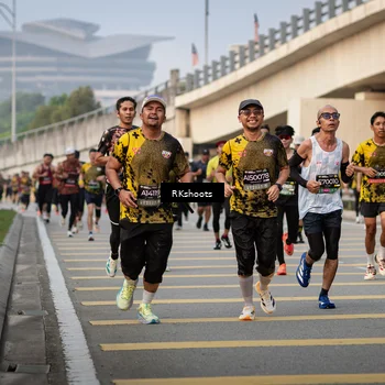 Runner Photo 6416697