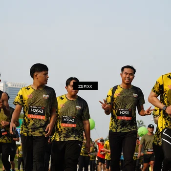 Runner Photo 6416719