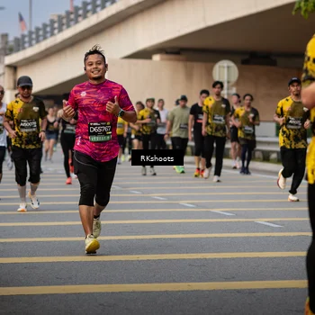 Runner Photo 6416725