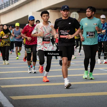 Runner Photo 6416751