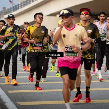 Runner Photo 6416825