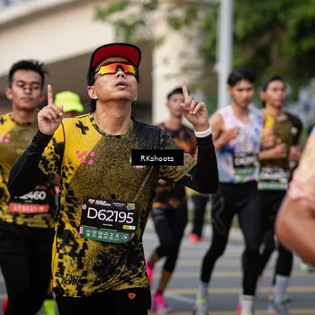Runner Photo 6416848