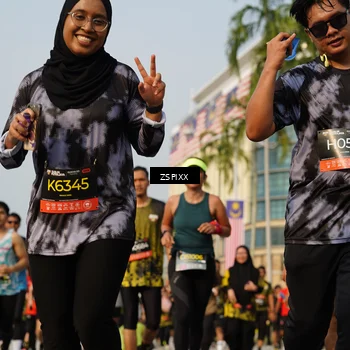 Runner Photo 6416852