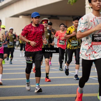Runner Photo 6416862