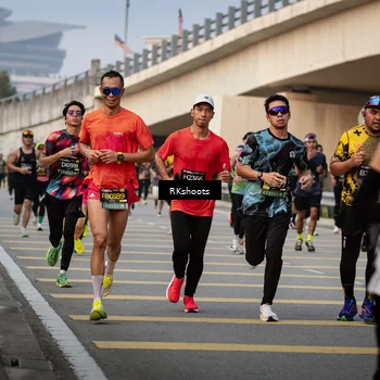 Runner Photo 6416875