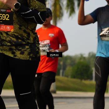 Runner Photo 6416944