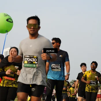 Runner Photo 6416945
