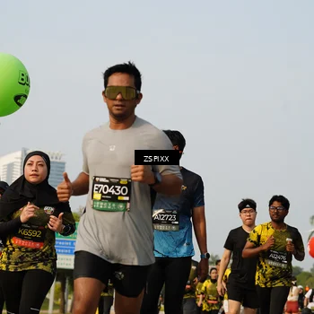 Runner Photo 6416948