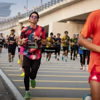 Runner Photo 6416998
