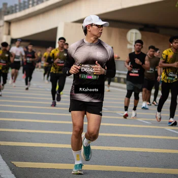 Runner Photo 6417006