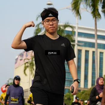 Runner Photo 6417014