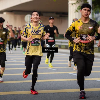 Runner Photo 6417084