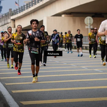 Runner Photo 6417092