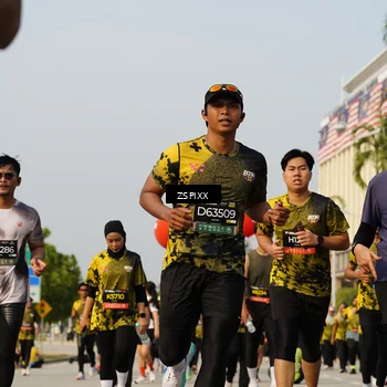 Runner Photo 6417097