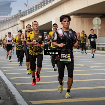 Runner Photo 6417120