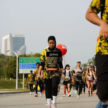 Runner Photo 6417133