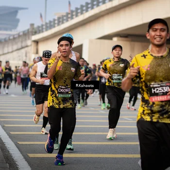 Runner Photo 6417175