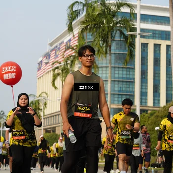 Runner Photo 6417194