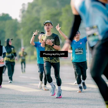 Runner Photo 6417221