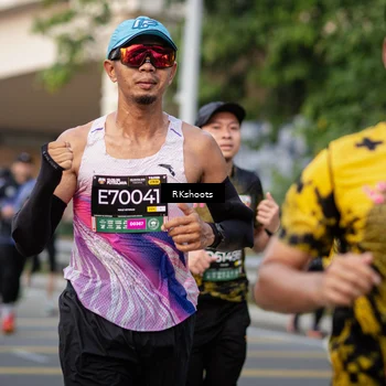 Runner Photo 6417261
