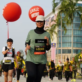Runner Photo 6417276