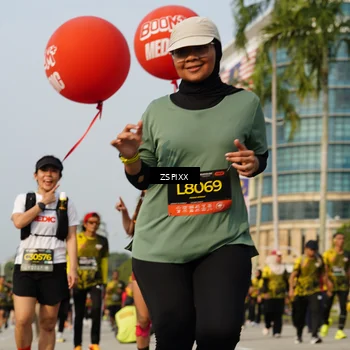 Runner Photo 6417293