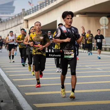 Runner Photo 6417311