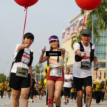 Runner Photo 6417324