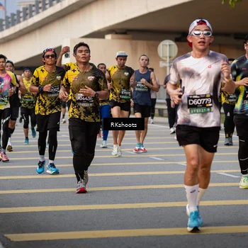 Runner Photo 6417346